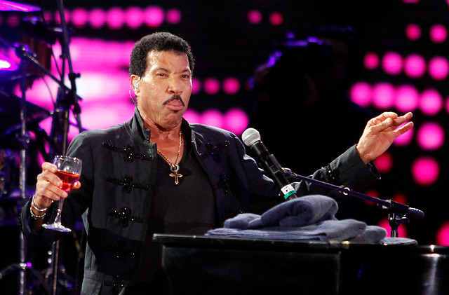 lionelrichie_vino (2)