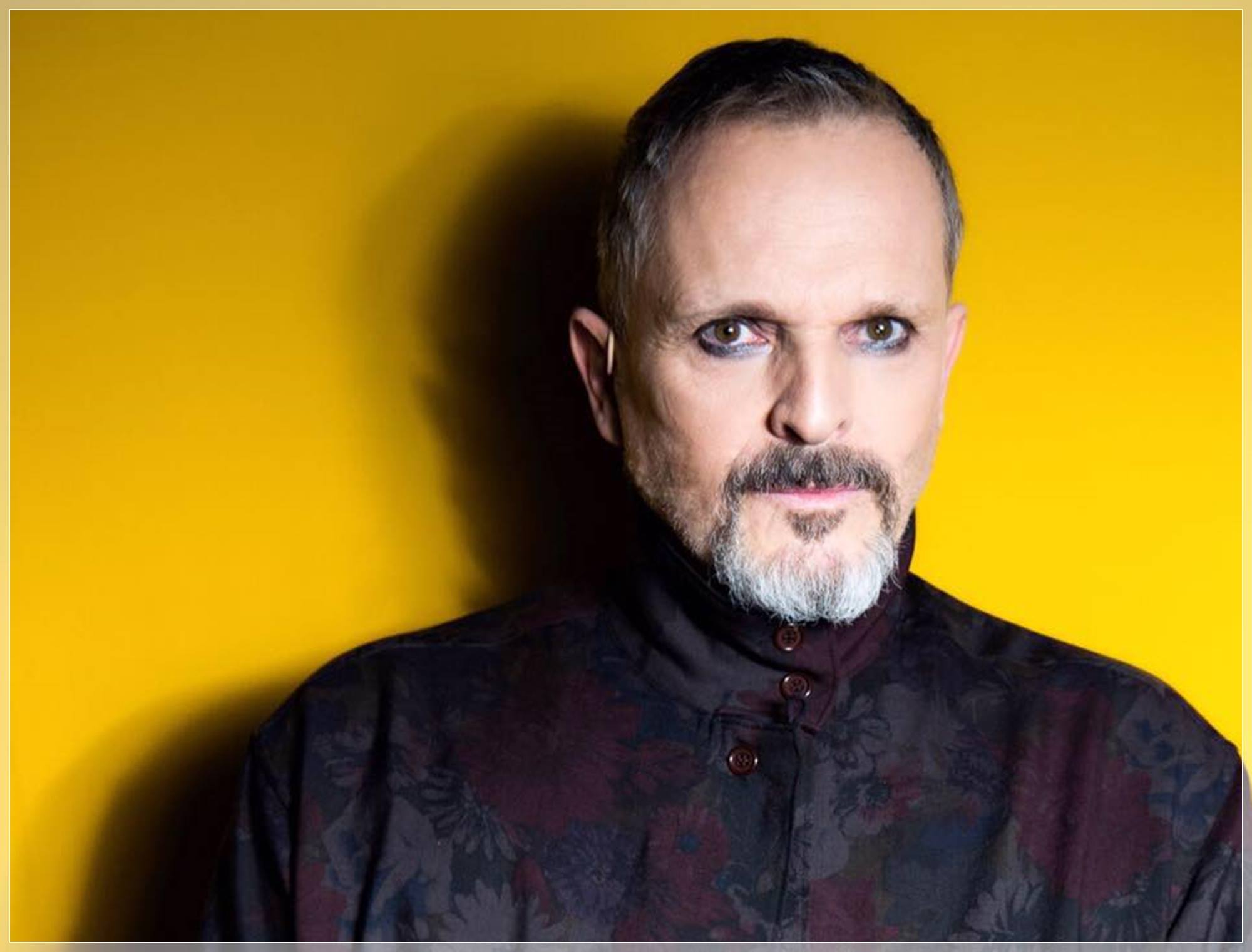 Miguel Bosé nuevamente arremetió contra Bachelet: "Una ...