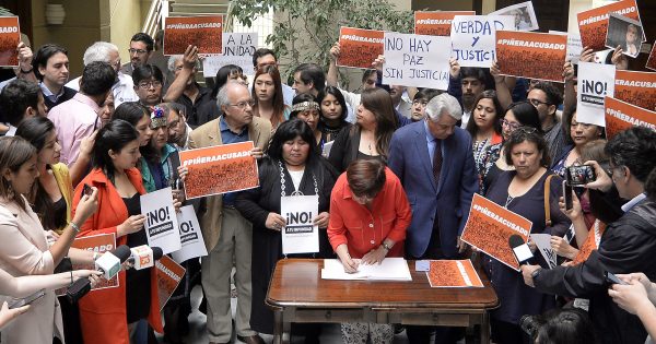 Parlamentarios presentan Acusación Constitucional contra Sebastián