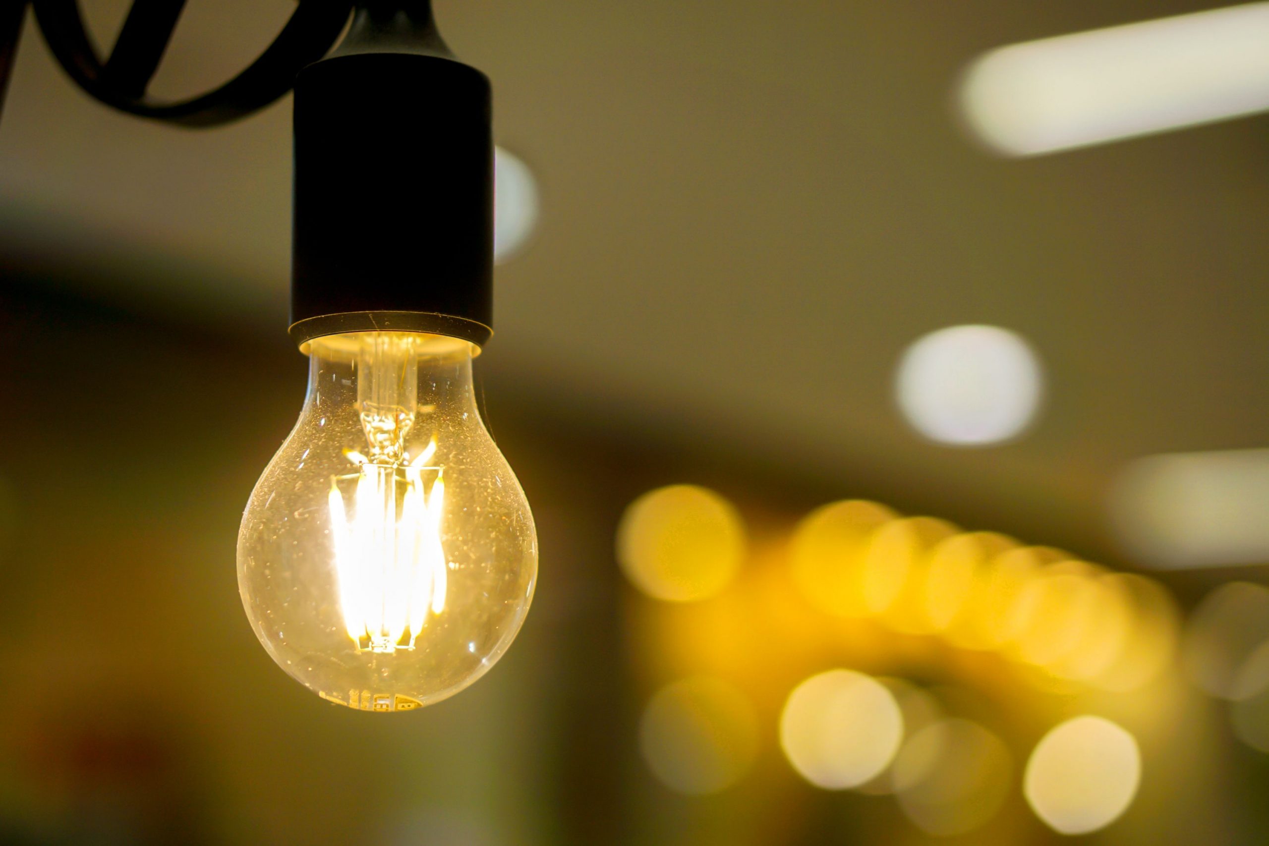 Gobierno elimina recargo de invierno en cuentas de luz