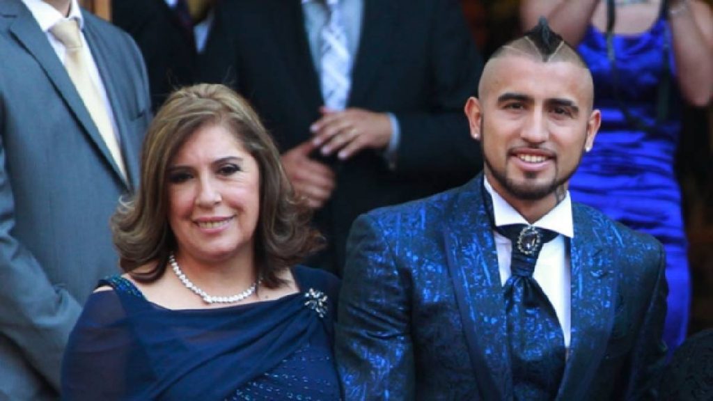 Jacqueline Paro Mama De Arturo Vidal