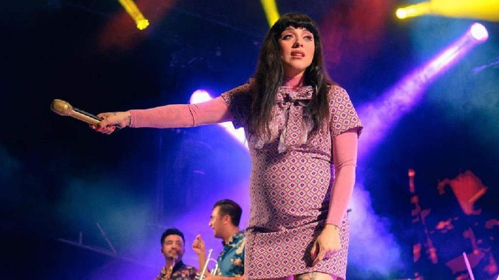 Mon Laferte Elecciones