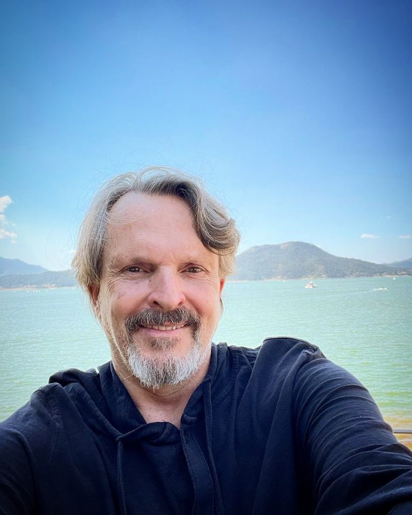 Selfie Miguel Bosé