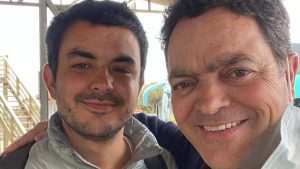 Felipe Izquierdo Y Su Hijo