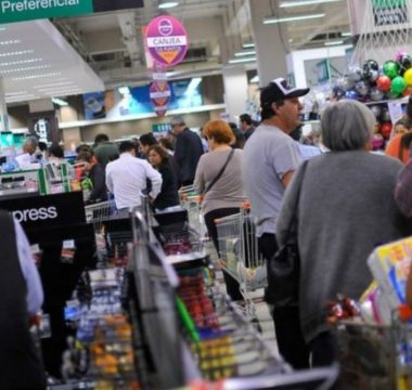 1 De Mayo Día Del Trabajador Feriado Domingo Supermercados (1)