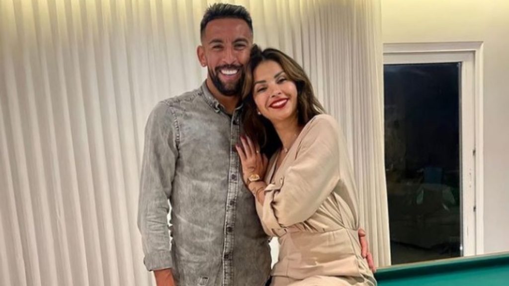 Mauricio Isla Y Thati Lira