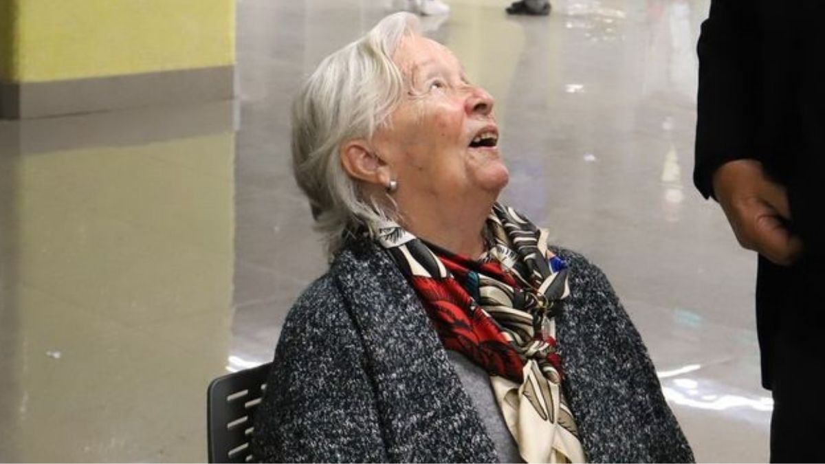 Delfina Guzmán recibe importante premio por su trayectoria como actriz