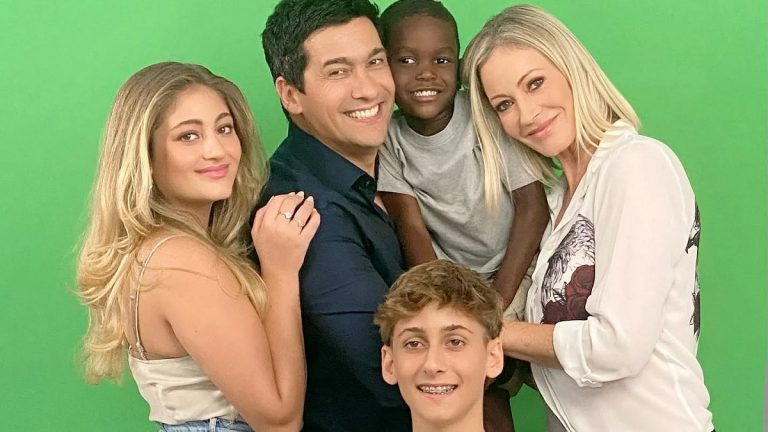 Marcela Vacarezzaítulo y su familia