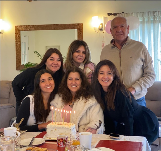 Priscilla Vargas Y Su Familia