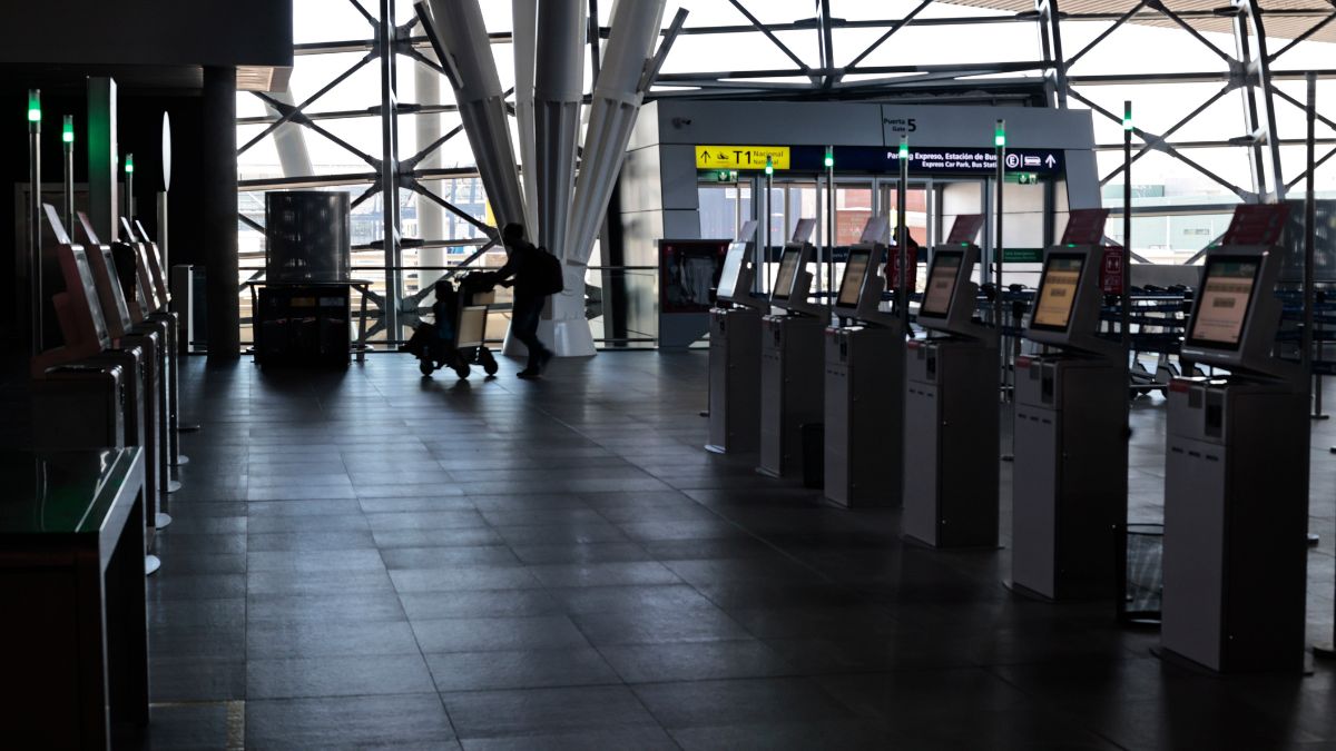 Aeropuerto De Santiago