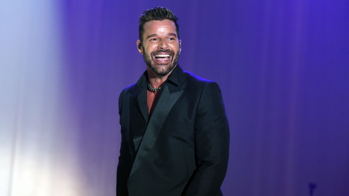 Denuncia Ricky Martin