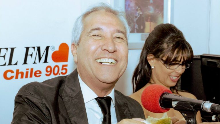 Balmores Fajardo Radio Pudahuel