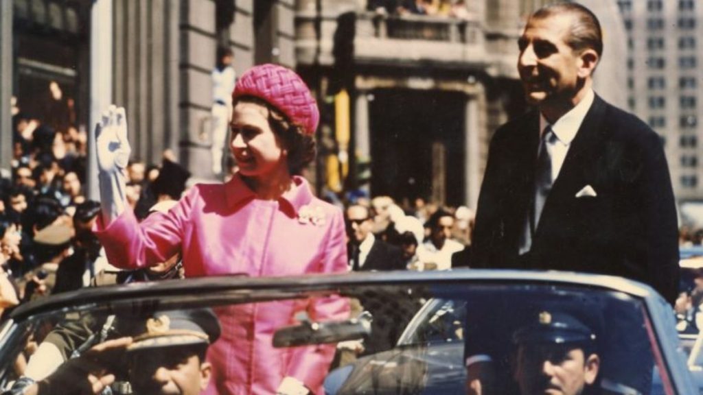 Visita A Chile Reina Isabel II