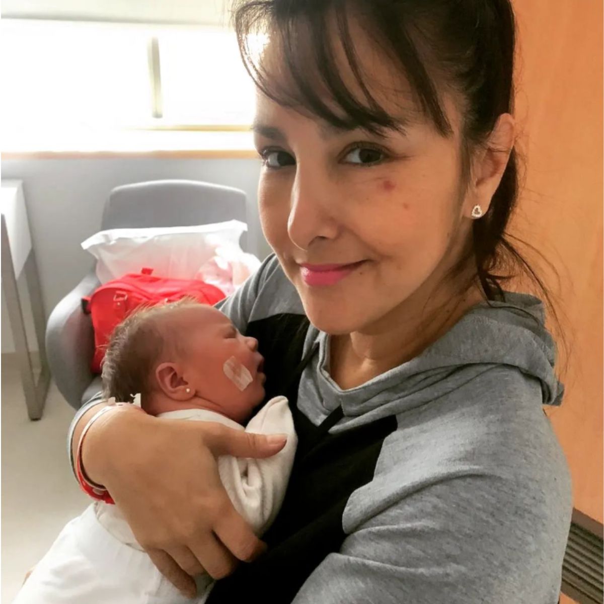 Icha Sobarzo Y Su Hija Laurita