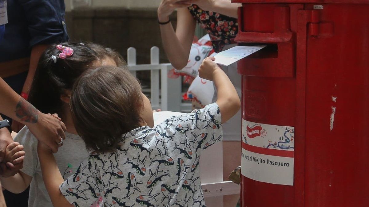 Correo Chile Campaña Solidaria (1)