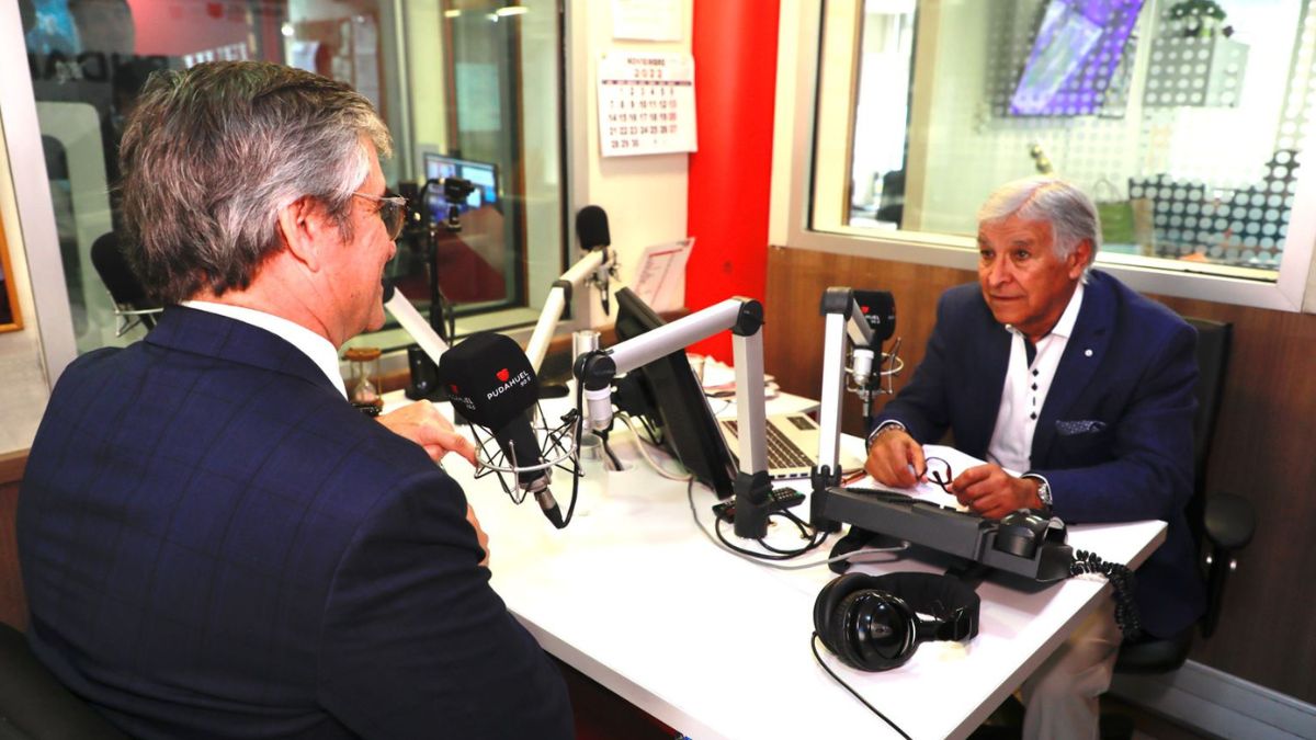 Mario Marcel En Radio Pudahuel (2)