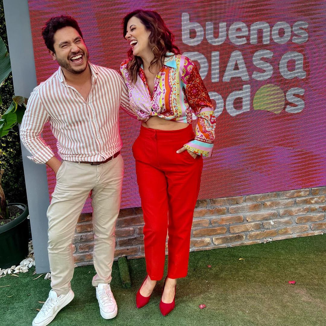 Yamila Reyna Y Gino Costa