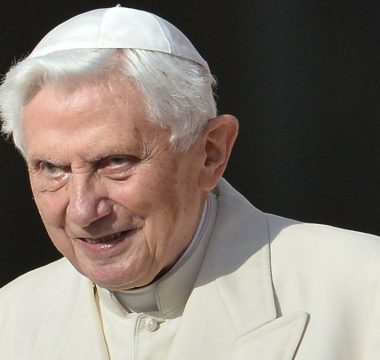 Muere Benedicto XVI (3)