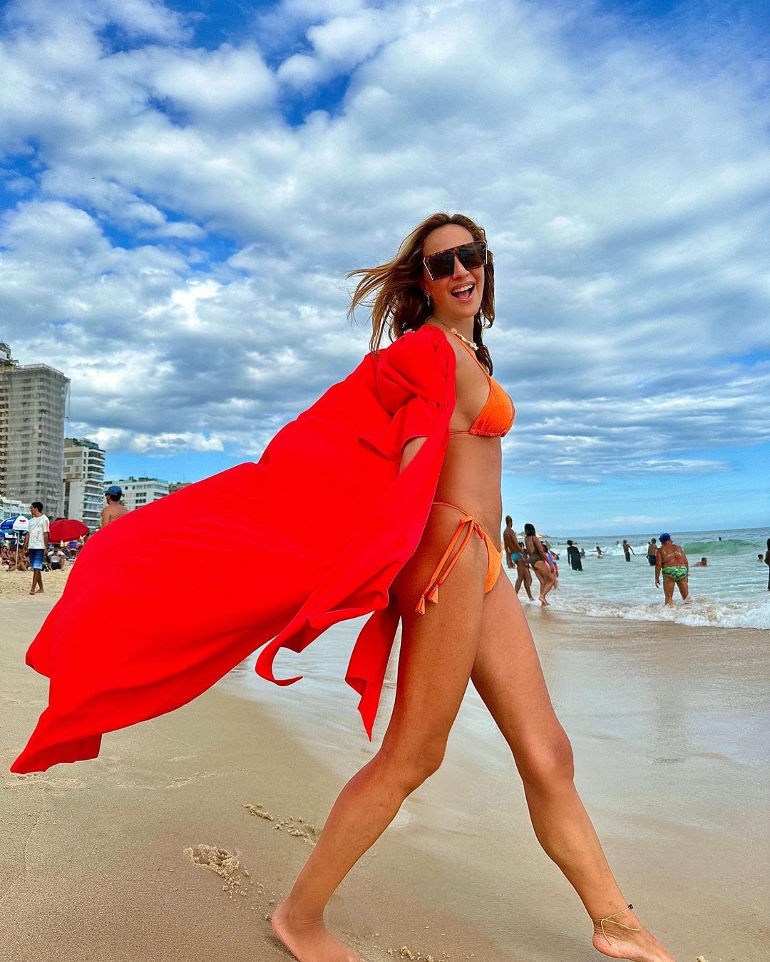 Angélica Castro Fotos En Bikini (1)