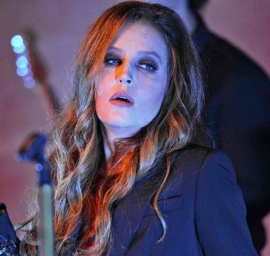 Lisa Marie Presley Portada