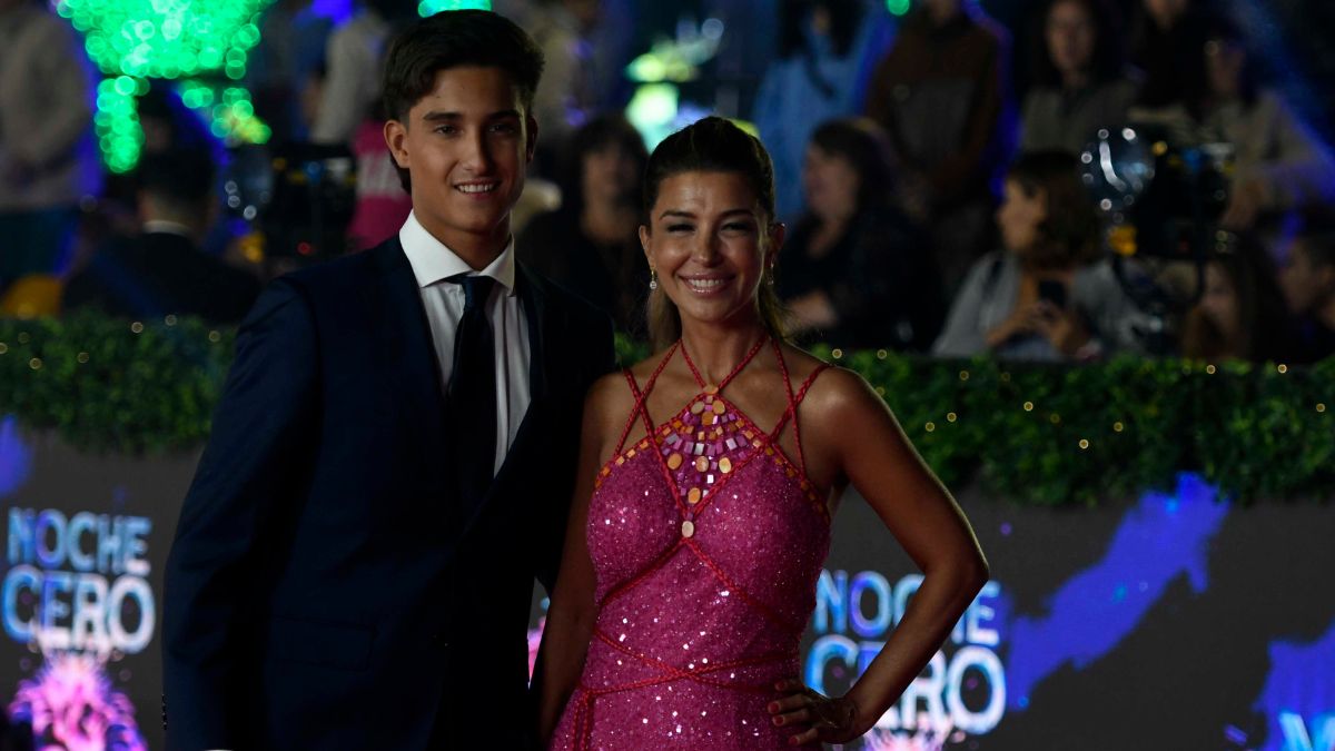 Pancha Merino Y Su Hijo En La Gala De Viña 2023 (2)