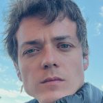 Simón Pesutic Saca Suspiros En Redes Sociales Con Foto Sin Polera