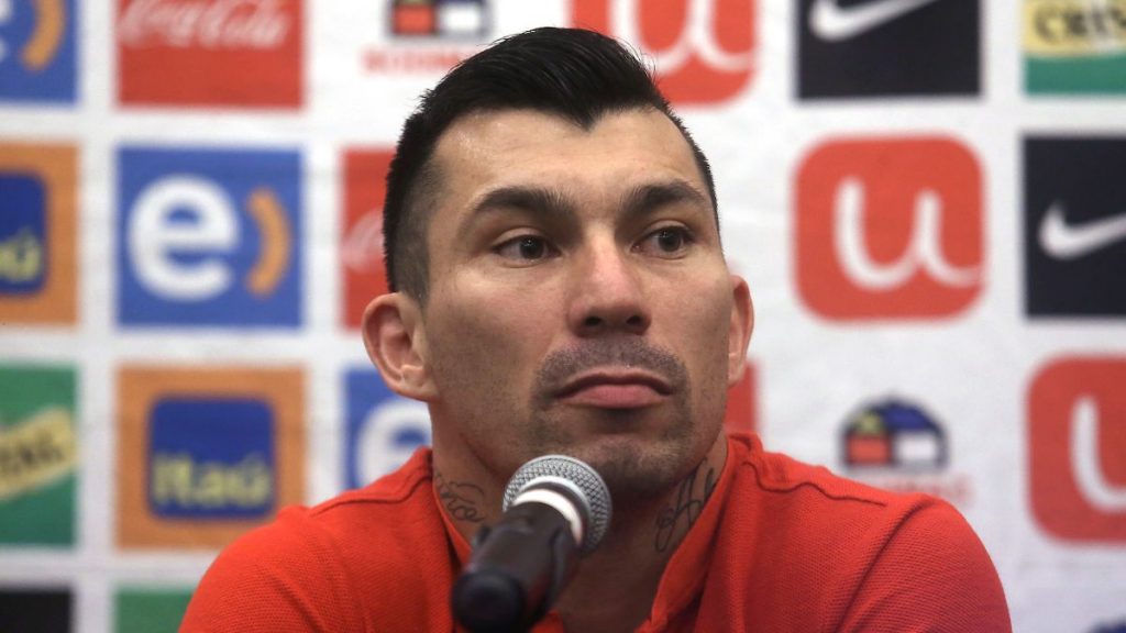 Gary Medel Responde A Funa