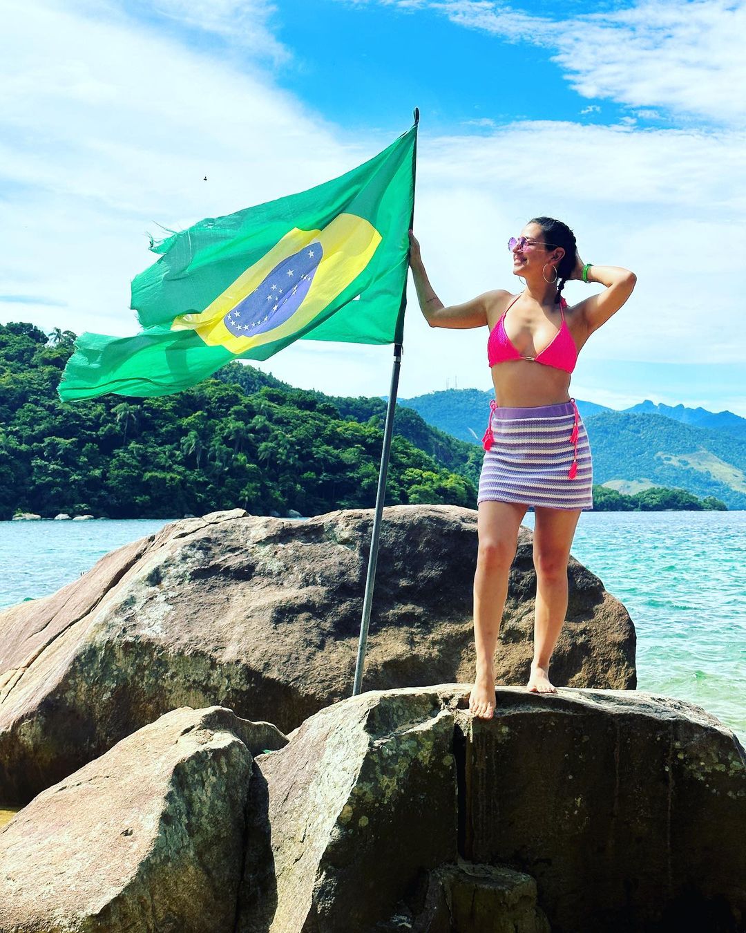 Karla Melo Fotos En Bikini Desde Brasil (2)