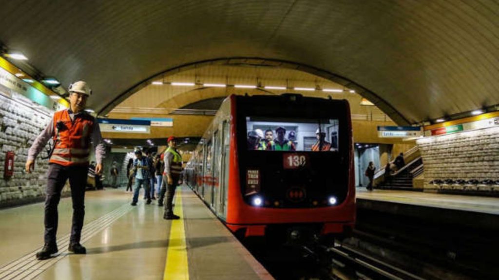 Metro De Santiago