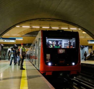 Metro De Santiago