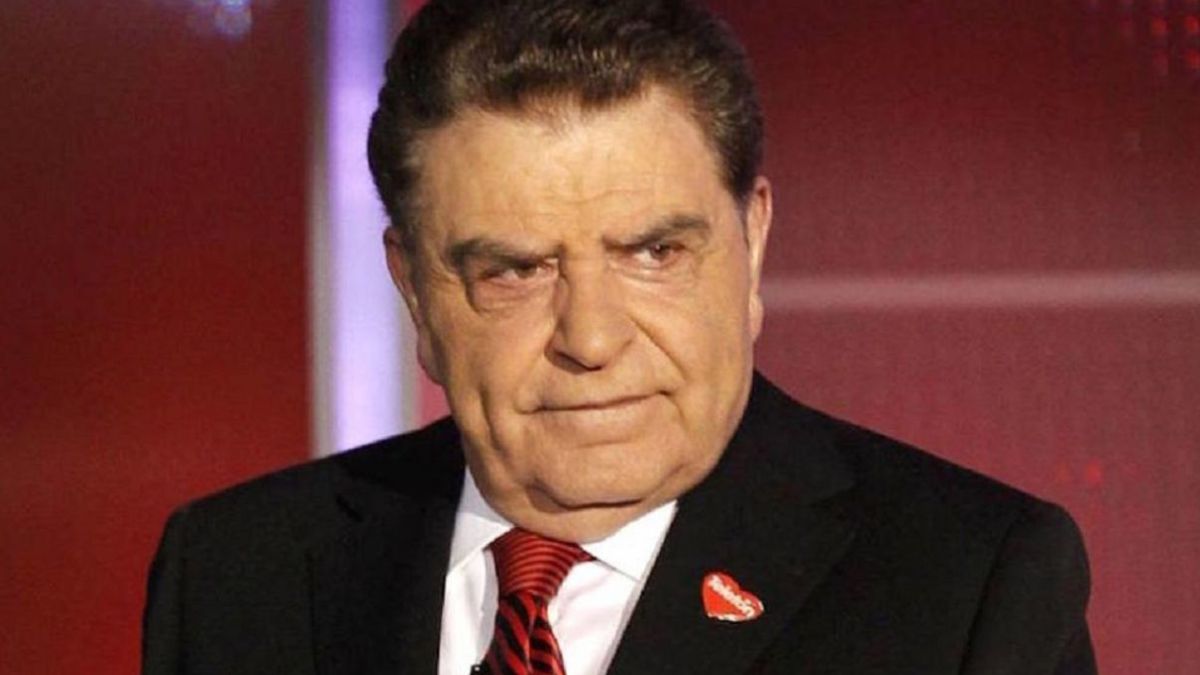 Don Francisco Contra Aeropuerto De Santiago (2)