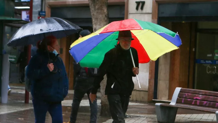 Lluvia En Santiago