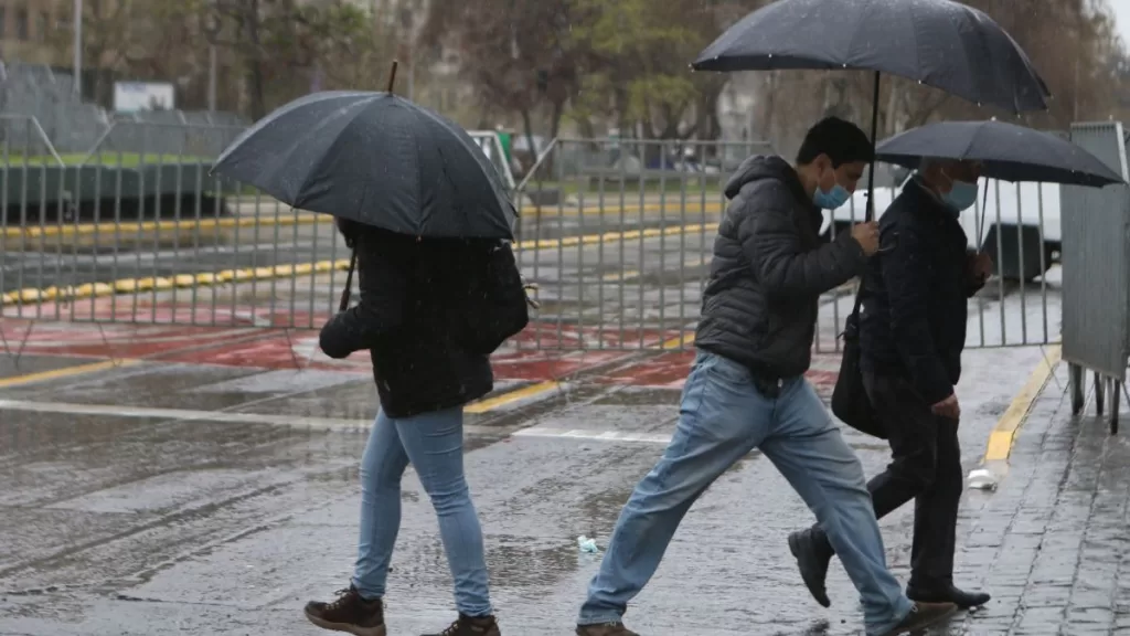 Lluvia En Santiago (1)