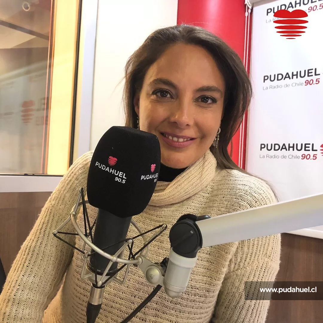Ángeles Araya Radio Pudahuel
