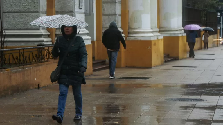 Lluvia En Santiago (7)