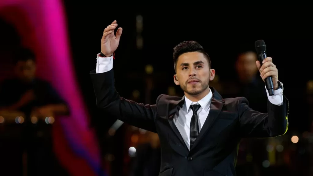 Cantante de Noche de Brujas, Kanela.