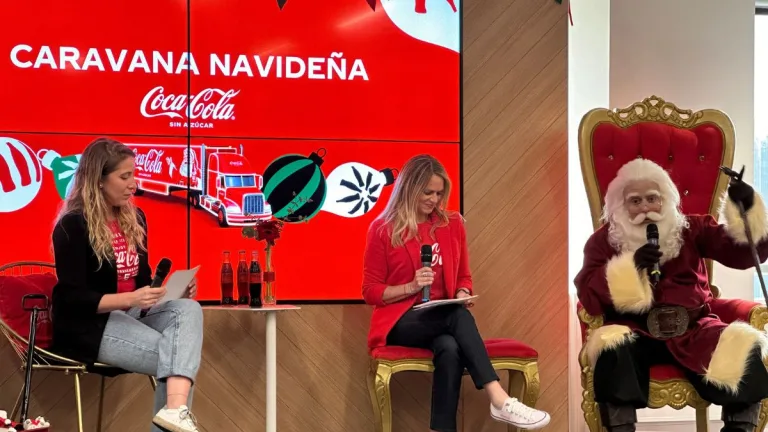 Caravana Navideña Coca Cola