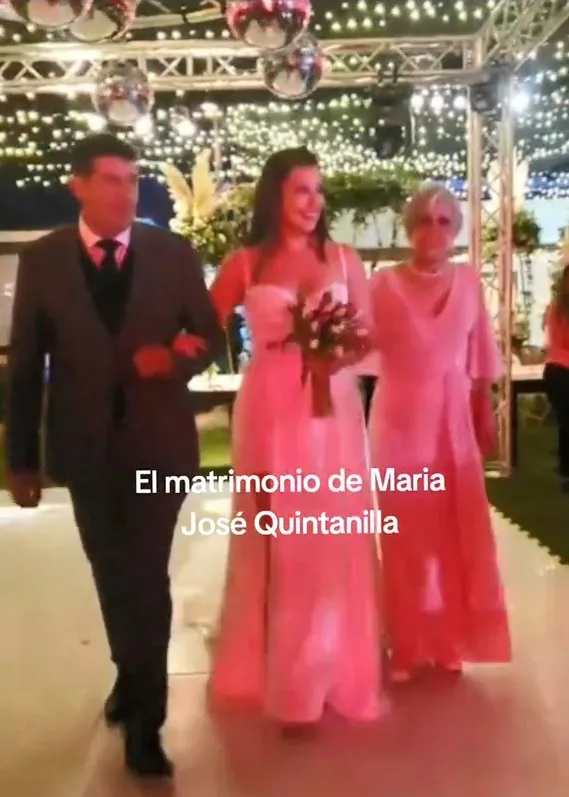 Matrimonio De María José Quintanilla
