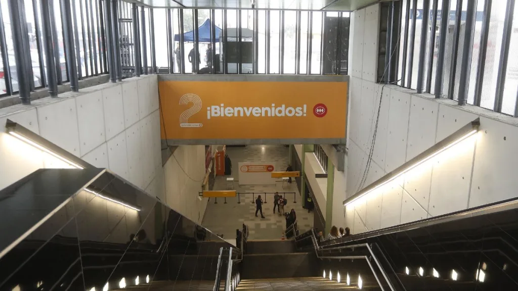 Nueva Línea 2 Del Metro De Santiago