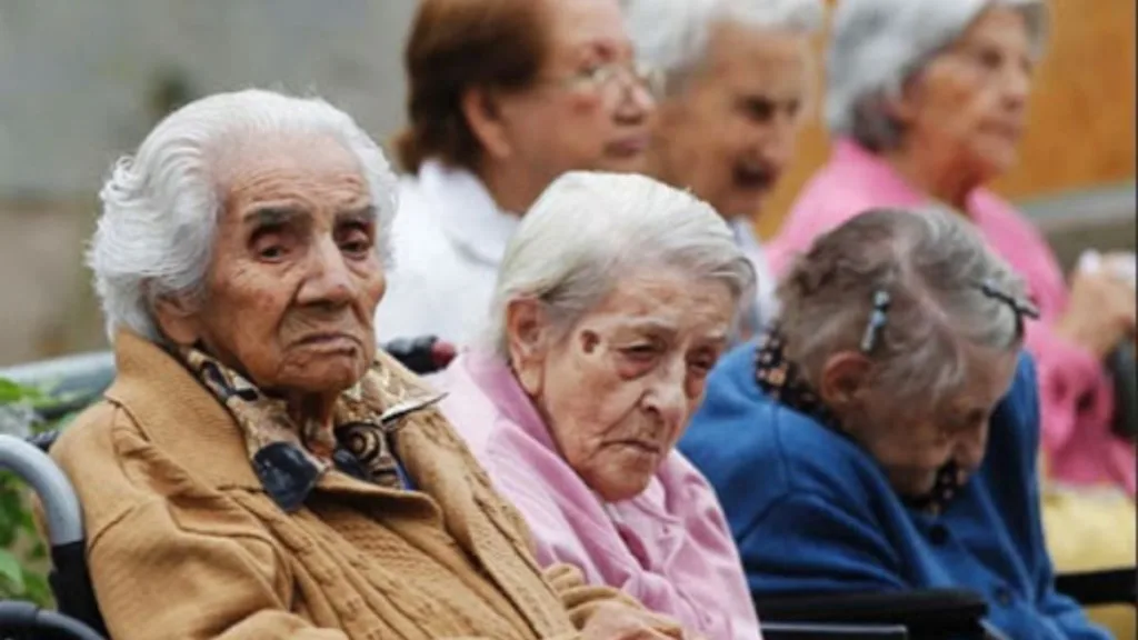 16 De Febrero Adultos Mayores