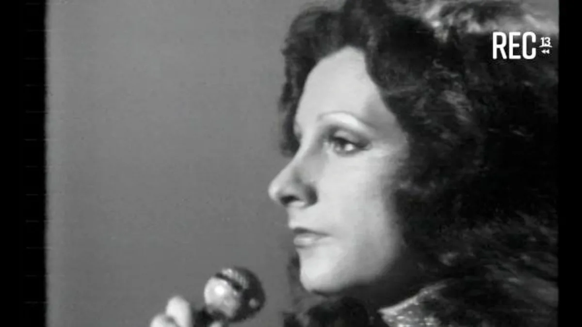 Esta Fue La Pifiada Presentación De Gloria Simonetti En 1968