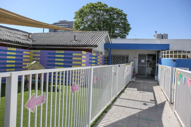 Salas cunas y jardines infantiles incrementan precio de matriculas. Foto referencial.