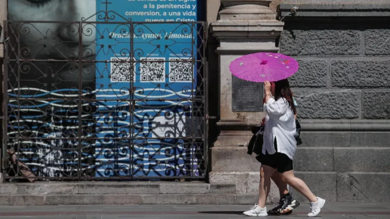 Altas Temperaturas En Santiago