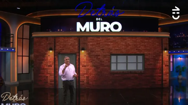 Detrás Del Muro