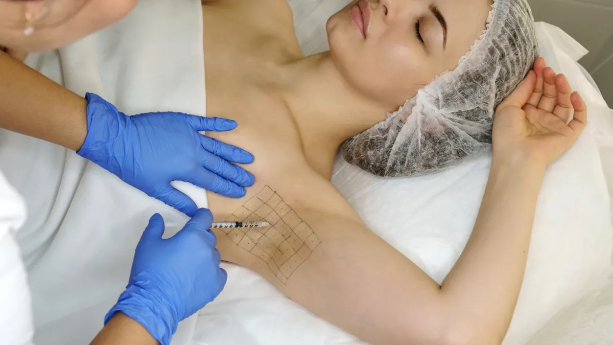 Julia Fernandes Se Aplica Bótox En Las Axilas Conoce Aquí En Qué Consiste Este Tratamiento Y Cuáles Son Sus Beneficios