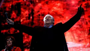 Leo Dan Por Siempre Un Álbum Que Homenajea Al Ícono De La Música Latina