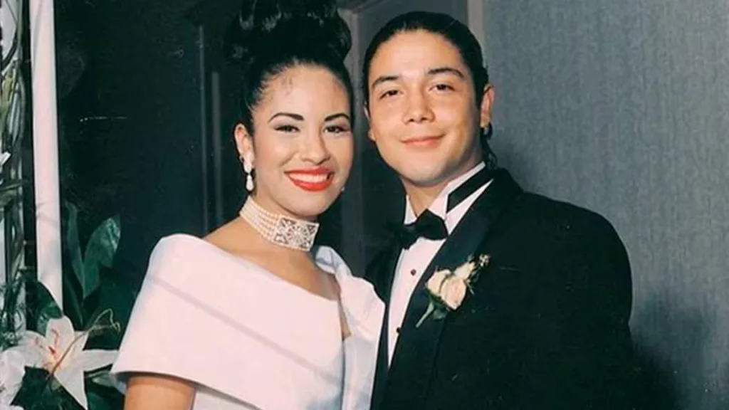 Siempre Te Voy A Amar Viudo De Selena Se Emociona Al Leer Carta Que La Cantante Le Escribió Antes De Casarse