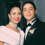 Siempre Te Voy A Amar Viudo De Selena Se Emociona Al Leer Carta Que La Cantante Le Escribió Antes De Casarse