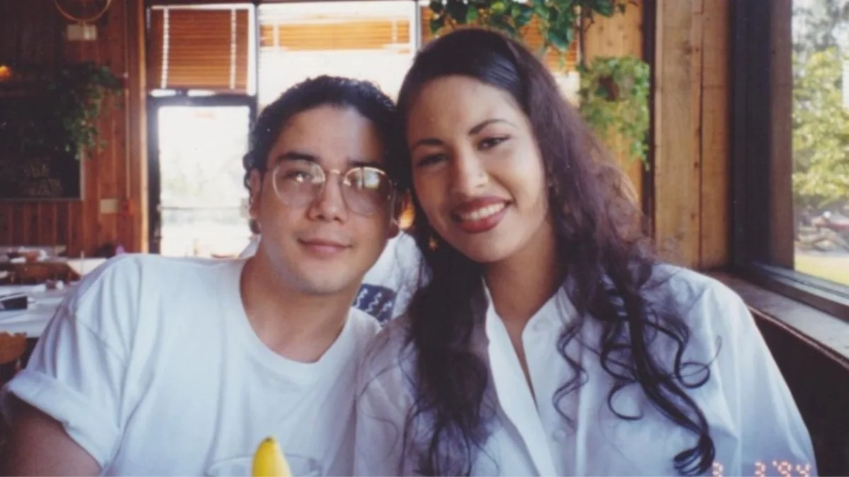 Siempre Te Voy A Amar Viudo De Selena Se Emociona Al Leer Carta Que La Cantante Le Escribió Antes De Casarse (1)