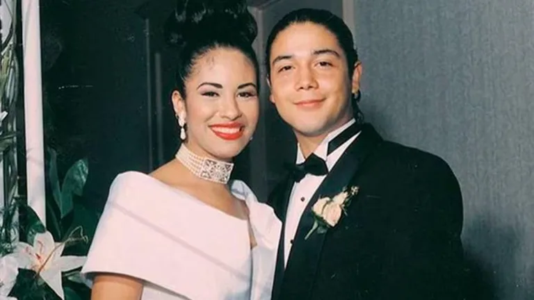 Siempre Te Voy A Amar Viudo De Selena Se Emociona Al Leer Carta Que La Cantante Le Escribió Antes De Casarse
